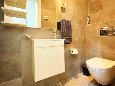 Rent, two bedroom apartment, 78m², Vezirov Most, Podgorica - image 11