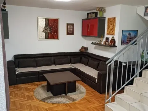 Prodaja, trosoban stan, 90m², Nova Detelinara, Novi Sad Sve Podlokacije - image 5