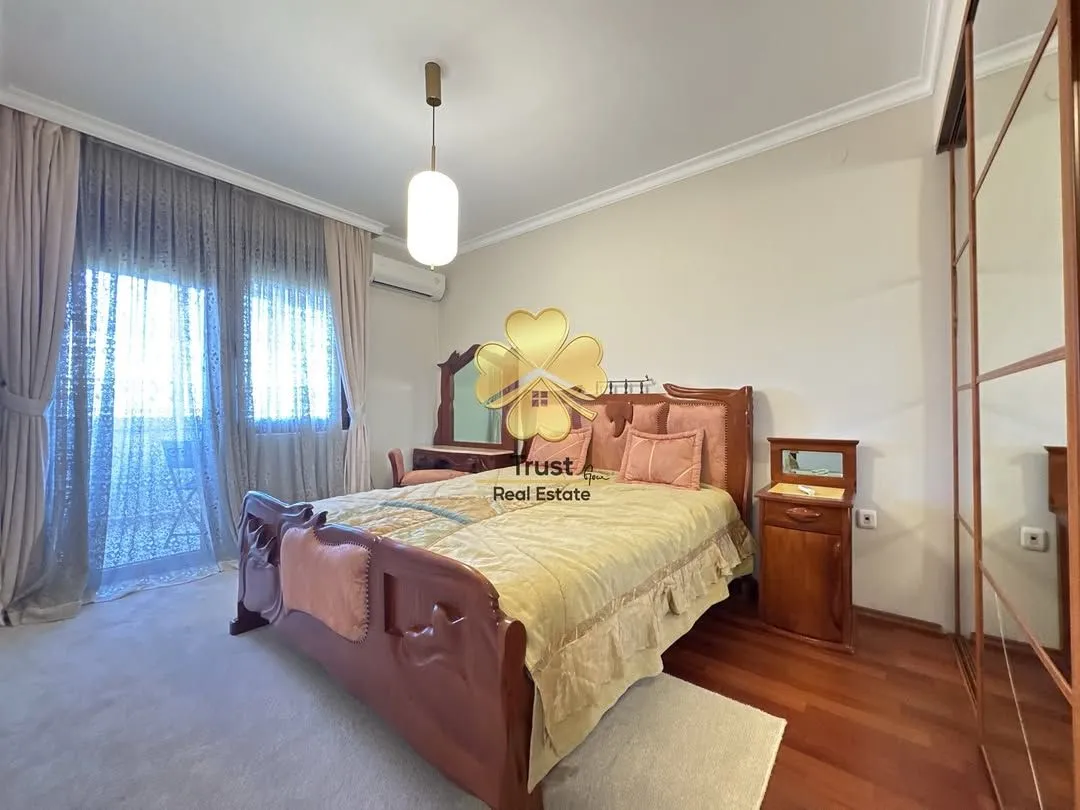 Izdavanje, dvosoban stan, 90m², Preko Morače, Podgorica