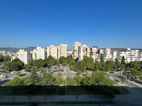 Prodaja, četvorosoban stan, 122m², Preko Morače, Podgorica - image 2
