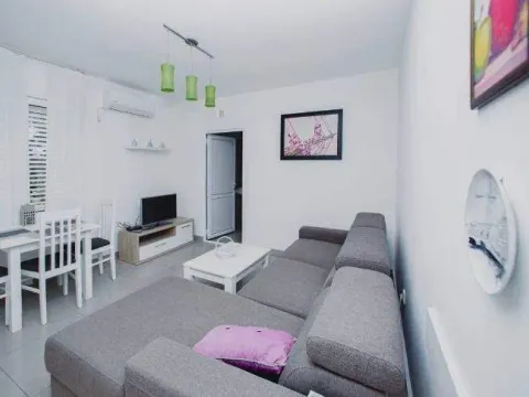 Sale, house, 300m², Krimovica, Kotor - image 5