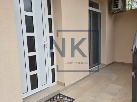 Rent, studio apartment, 25m², Momišići, Podgorica - image 10