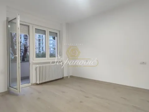 Prodaja, stan, 52m², Grbavica, Novi Sad Sve Podlokacije - image 2