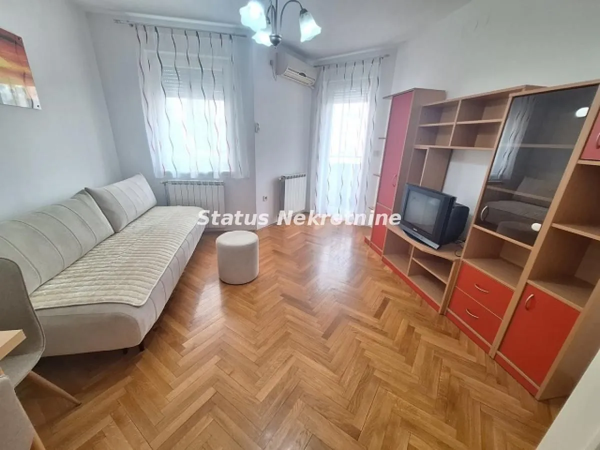 Rent, two bedroom apartment, 42m², Grbavica, Novi Sad Sve Podlokacije