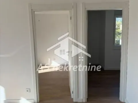 Sale, three bedroom apartment, 71m², Zemun Cara Dušana, Zemun Sve Podlokacije - image 8