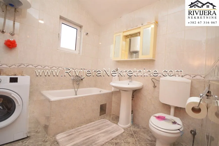 Sale, house, 340m², Centar, Tivat