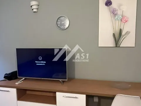 Izdavanje, jednosoban stan, 39m², Bulevar Oslobodjenja, Novi Sad Sve Podlokacije - image 3