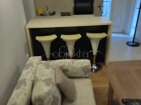 Izdavanje, stan, 32m², Kotor, Crna Gora - image 2