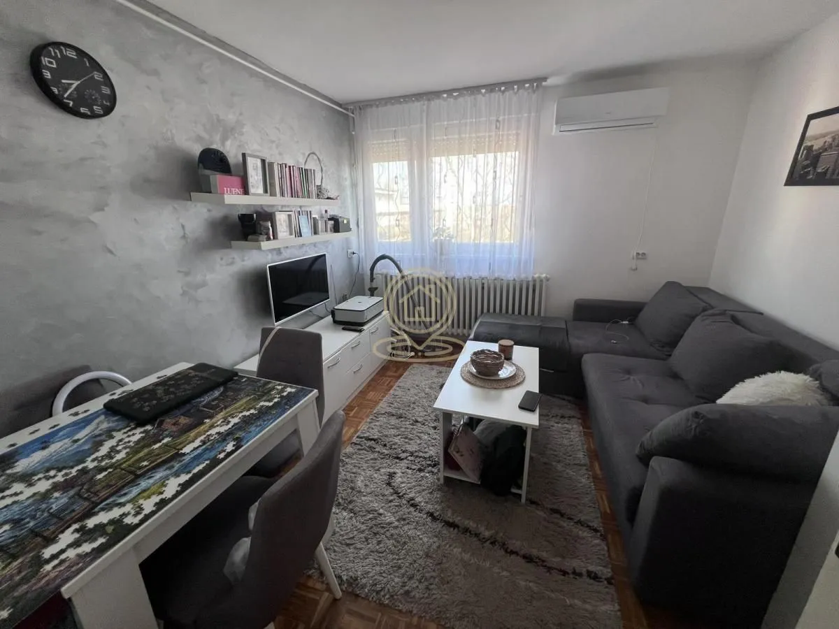 Prodaja, jednosoban stan, 20m², Detelinara, Novi Sad Sve Podlokacije