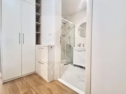 Prodaja, jednosoban stan, 40m², Central Point, Podgorica - image 7