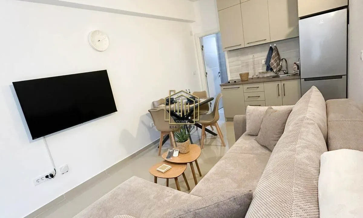 Sale, apartment, 31m², Centar, Bar