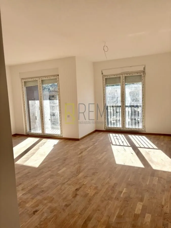 Prodaja, dvosoban stan, 72m², Zabjelo, Podgorica