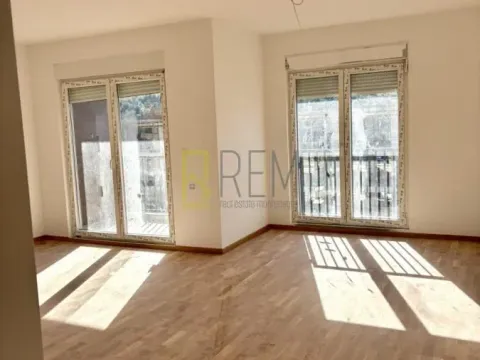 Prodaja, dvosoban stan, 72m², Zabjelo, Podgorica - image 2