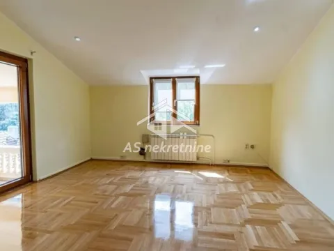 Izdavanje, stan, 210m², Savski Venac, Beograd - image 17
