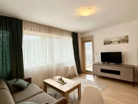 Rent, one bedroom apartment, 48m², Centar, Budva - image 4