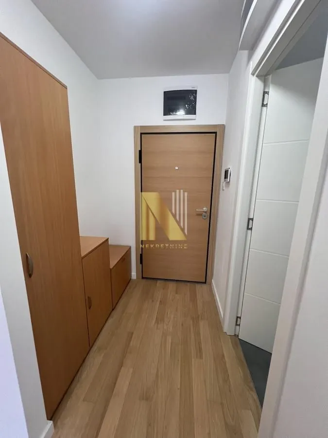 Rent, one bedroom apartment, 43m², Novo naselje, Novi Sad