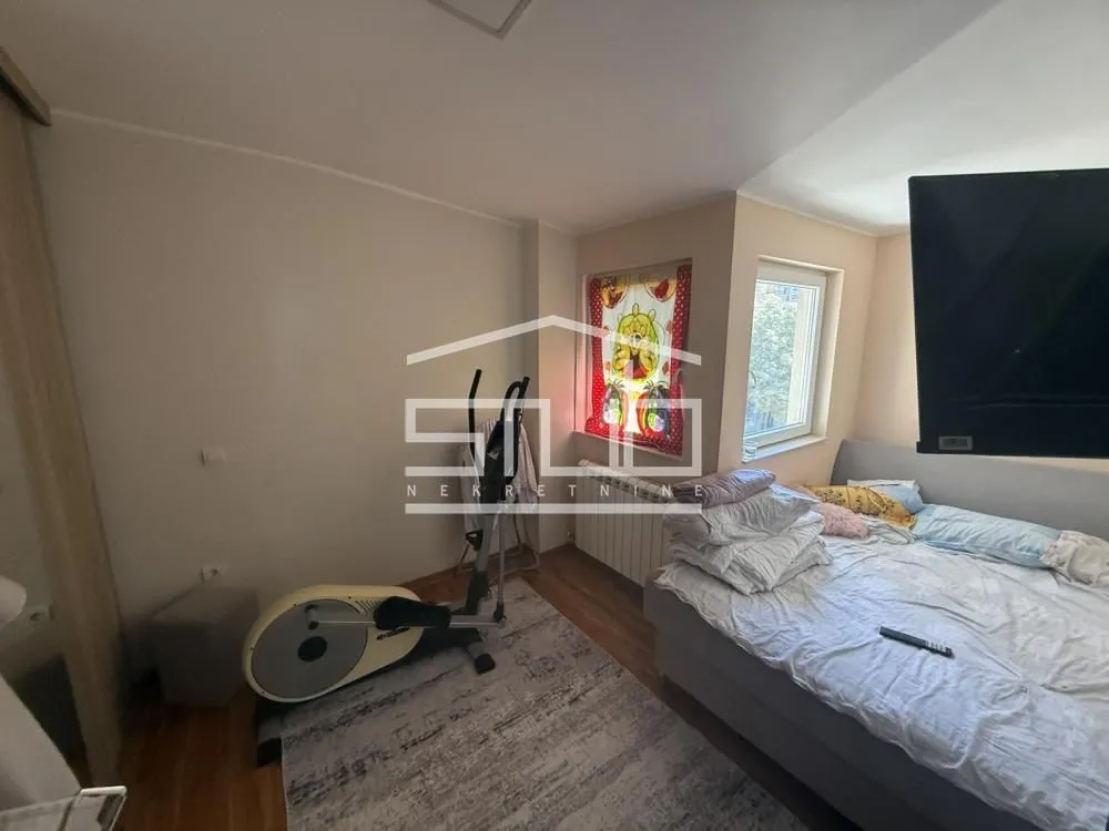 Prodaja, trosoban stan, 60m², Čukarica, Beograd