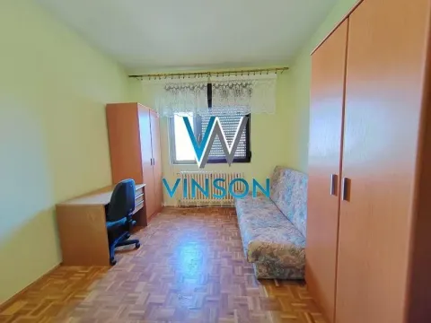 Izdavanje, četvorosoban stan, 57m², Centar, Novi Sad - image 4