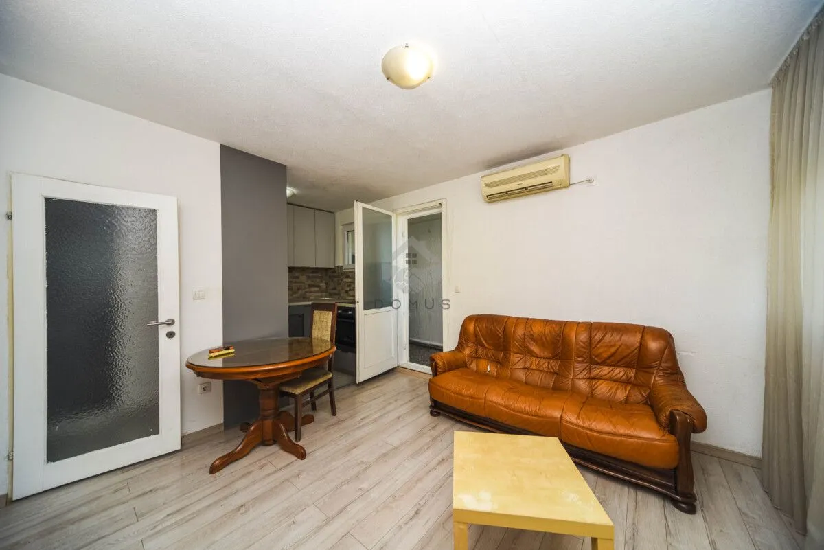 Prodaja, jednosoban stan, 40m², Zabjelo, Podgorica