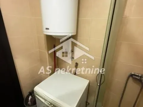 Izdavanje, stan, 40m², Denkova Basta, Zvezdara Sve Podlokacije - image 15