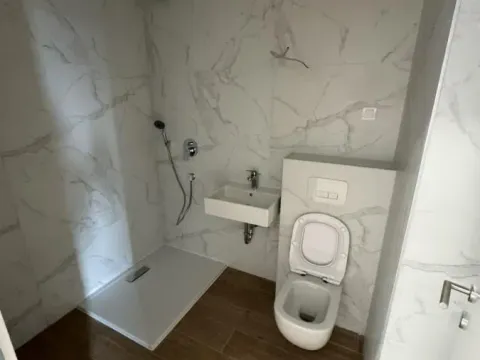 Prodaja, garsonjera, 29m², Bulevar patrijarha Pavla, Novi Sad Sve Podlokacije - image 6