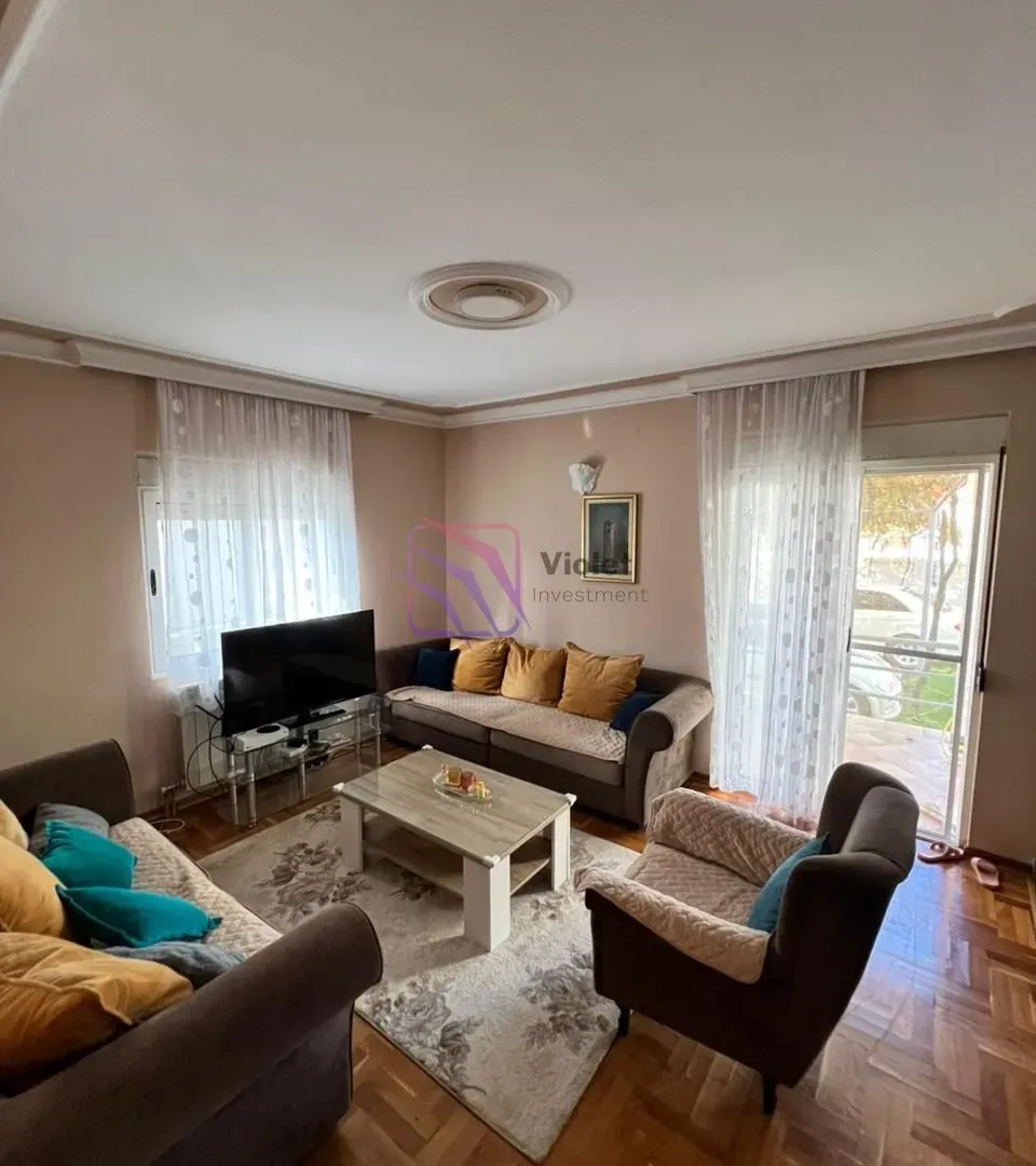 Rent, house, 120m², City Kvart, Podgorica