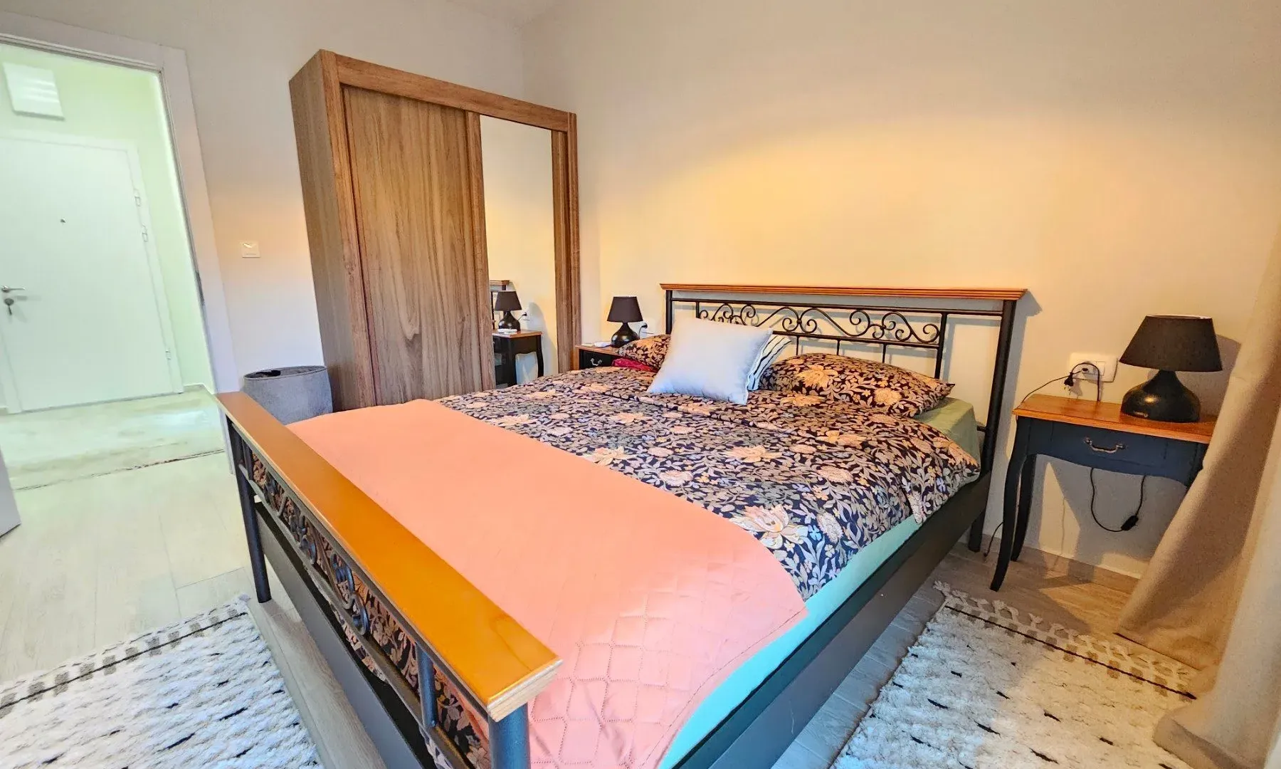 Rent, one bedroom apartment, 57m², Bečići, Budva