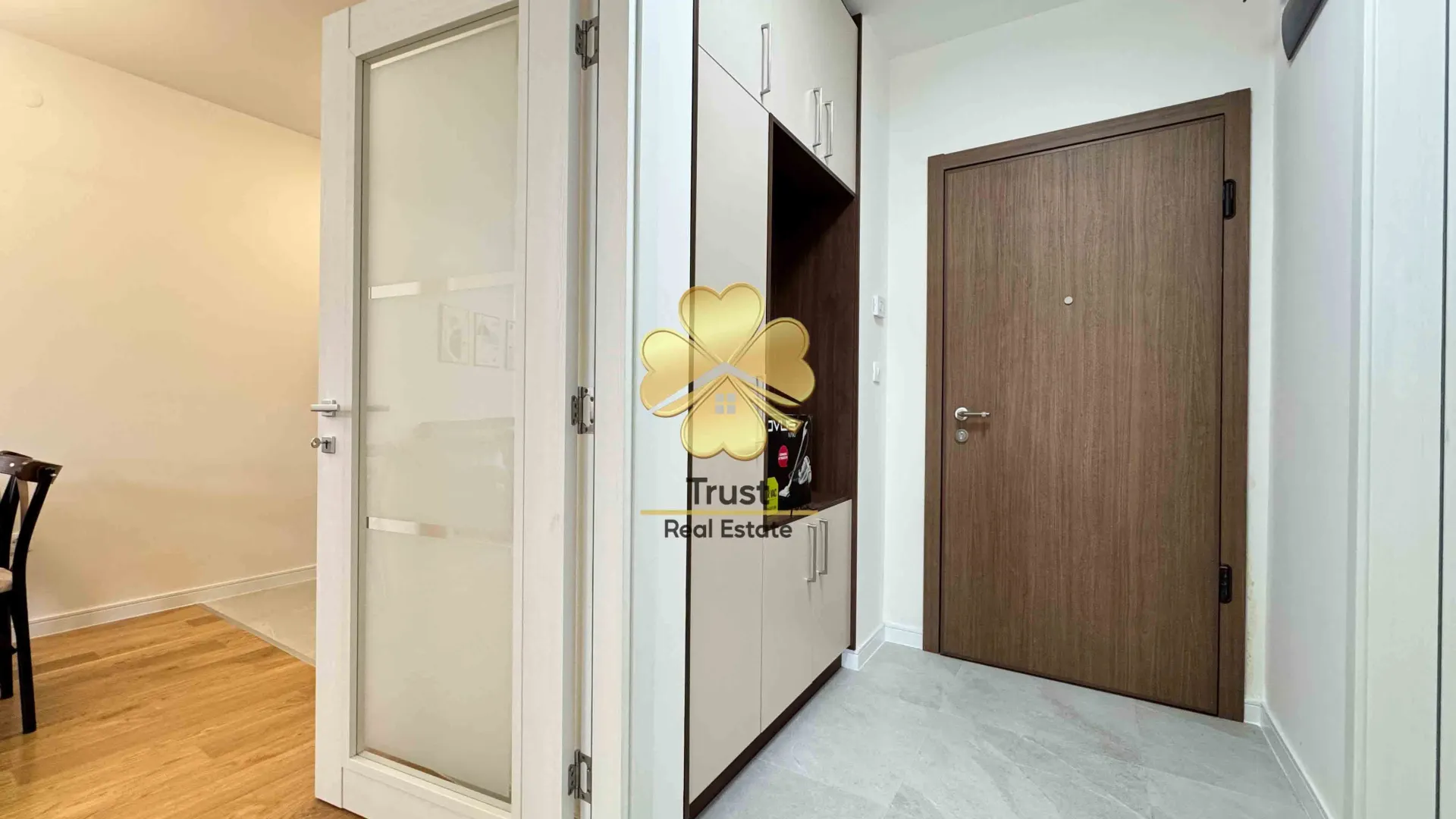 Rent, one bedroom apartment, 49m², Central Point, Podgorica