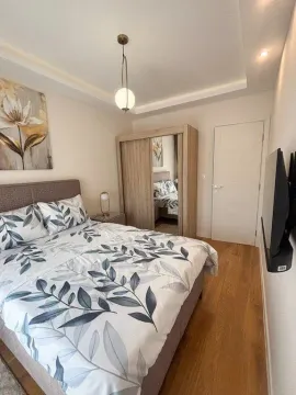Izdavanje, jednosoban stan, 50m², Central Point, Podgorica - image 3