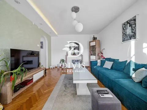 Sale, three bedroom apartment, 68m², Medaković 2, Medaković Sve Podlokacije - image 3