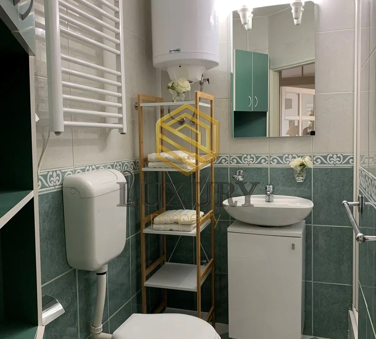 Izdavanje, kuća, 110m², Centar, Podgorica