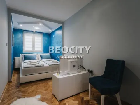 Prodaja, stan, 38m², Centar, Novi Sad - image 11