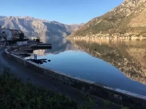 Prodaja, kuća, 390m², Stoliv, Kotor