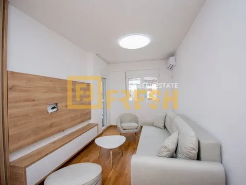 Rent, one bedroom apartment, 44m², Stari Aerodrom, Podgorica - image 15