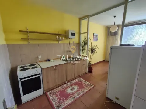 Izdavanje, dvosoban stan, 78m², Baston, Podgorica - image 2