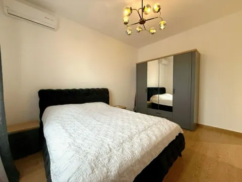 Sale, two bedroom apartment, 81m², Bečići, Budva - image 10