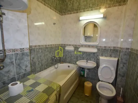 Izdavanje, garsonjera, 35m², Preko Morače, Podgorica - image 13