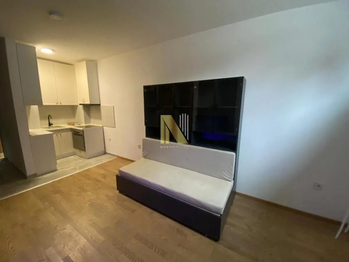 Prodaja, dvosoban stan, 44m², Grbavica, Novi Sad Sve Podlokacije