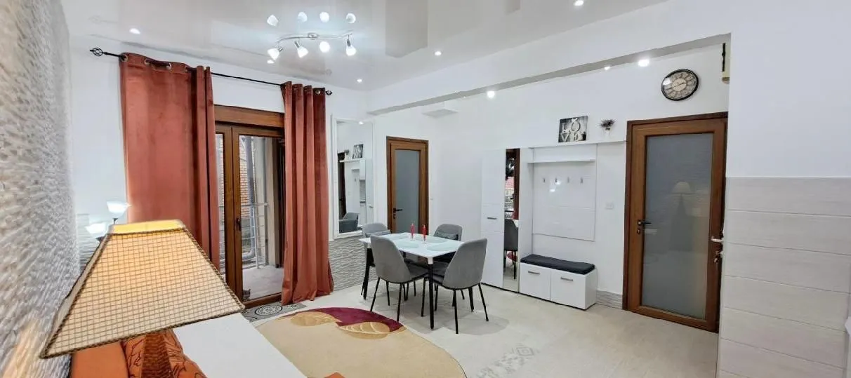 Prodaja, dvosoban stan, 77m², Kava, Tivat