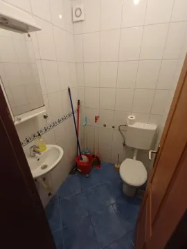 Izdavanje, trosoban stan, 95m², Zelenika, Herceg Novi - image 12