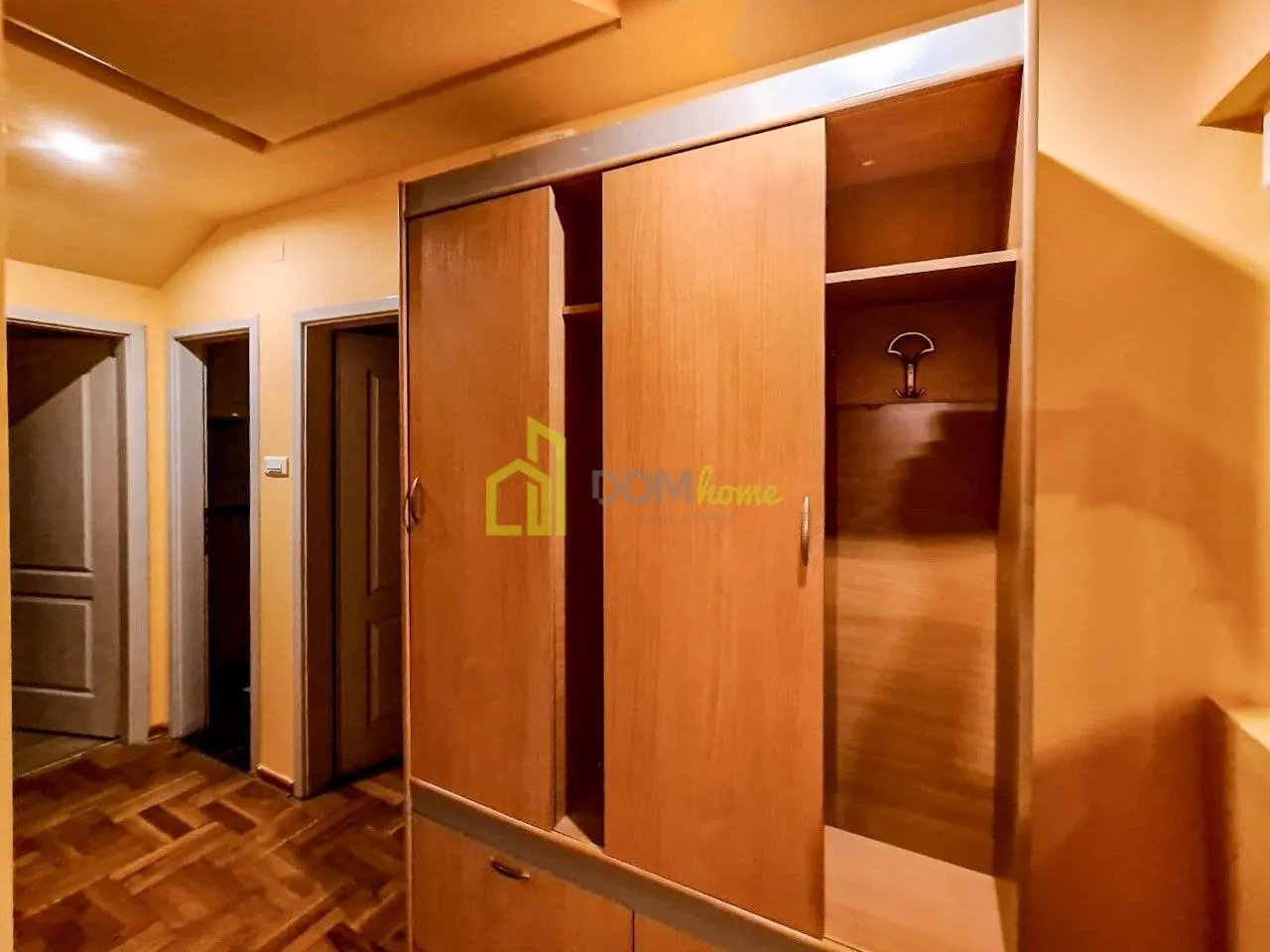 Izdavanje, trosoban stan, 100m², Zagorič, Podgorica