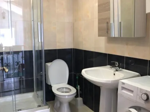 Prodaja, dvosoban stan, 83m², Lazi, Budva - image 8