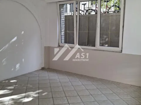 Rent, office space, 160m², Grbavica, Novi Sad Sve Podlokacije - image 11