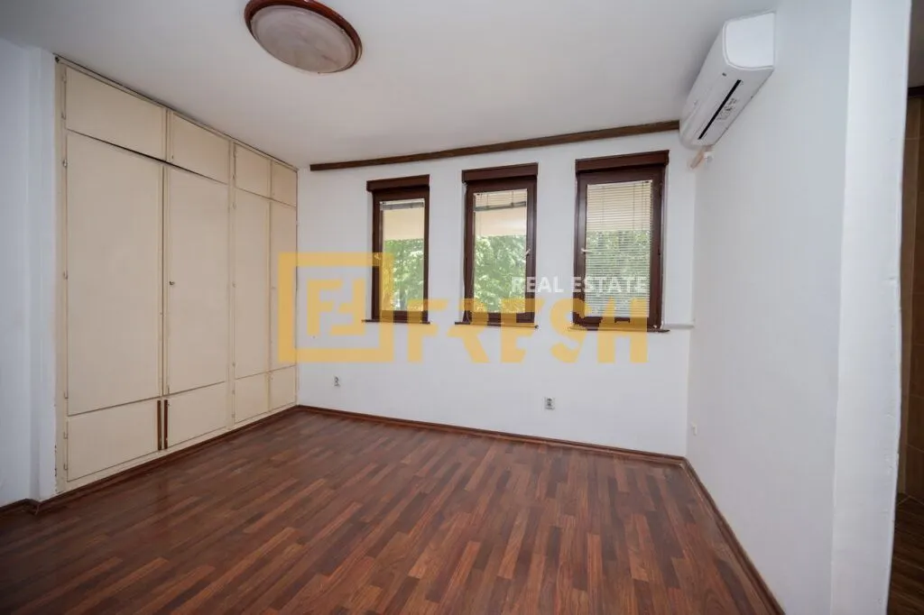Rent, office space, 27m², Preko Morače, Podgorica