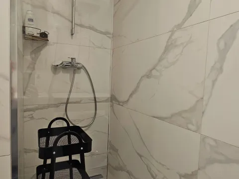 Rent, one bedroom apartment, 45m², Stari Aerodrom, Podgorica - image 9