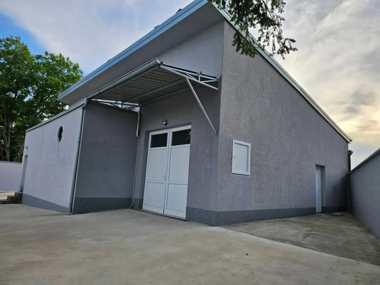 Rent, office space, 250m², Vodanj, Smederevo