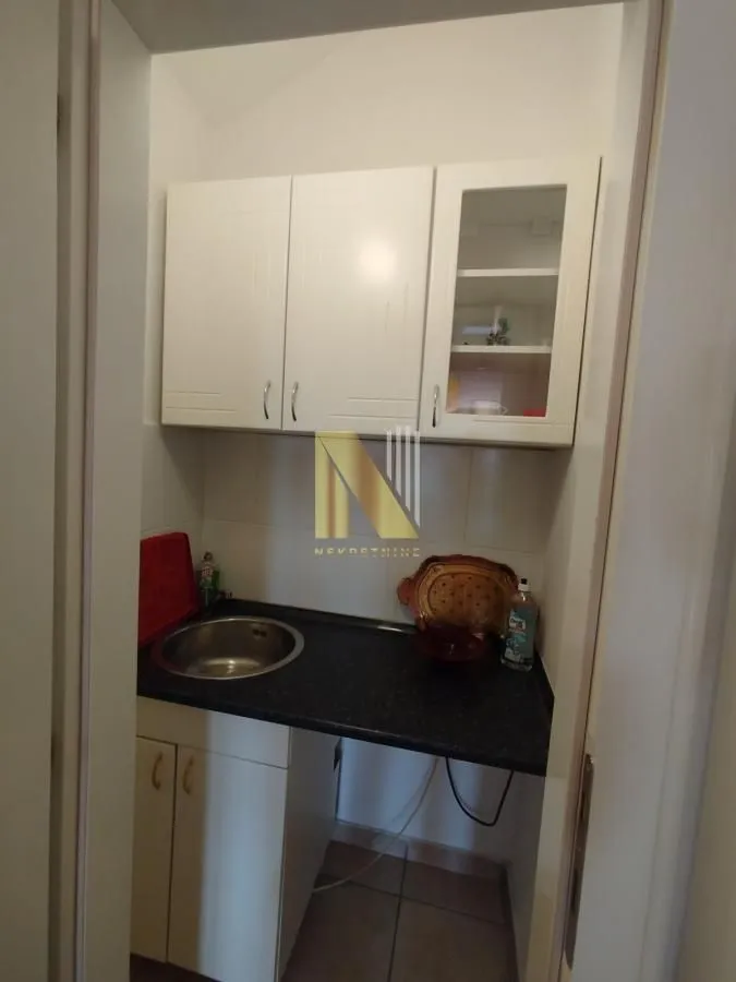 Prodaja, četvorosoban stan, 120m², Centar, Novi Sad