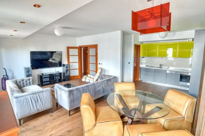 Rent, apartment, 90m², Centar, Podgorica