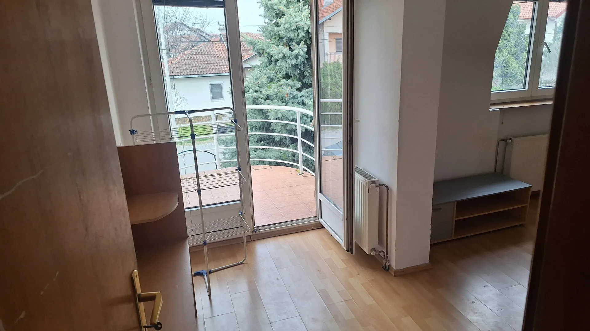 Izdavanje, jednosoban stan, 26m², Adice, Novi Sad Sve Podlokacije