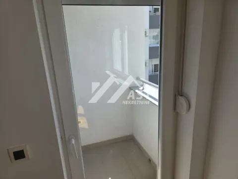 Izdavanje, jednosoban stan, 40m², Sajam, Novi Sad Sve Podlokacije - image 7